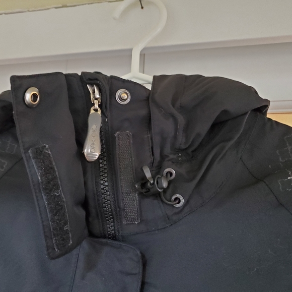 Dakine winter coat - Picture 6 of 16